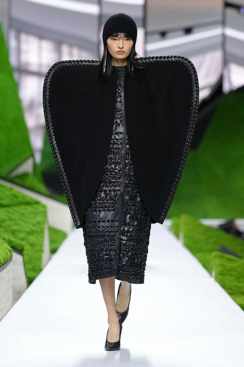 Louis Vuitton フィギュア ドーム型 LOUIS VUITTON】【LVワールドツアー】ルイヴィトン『モノグラム